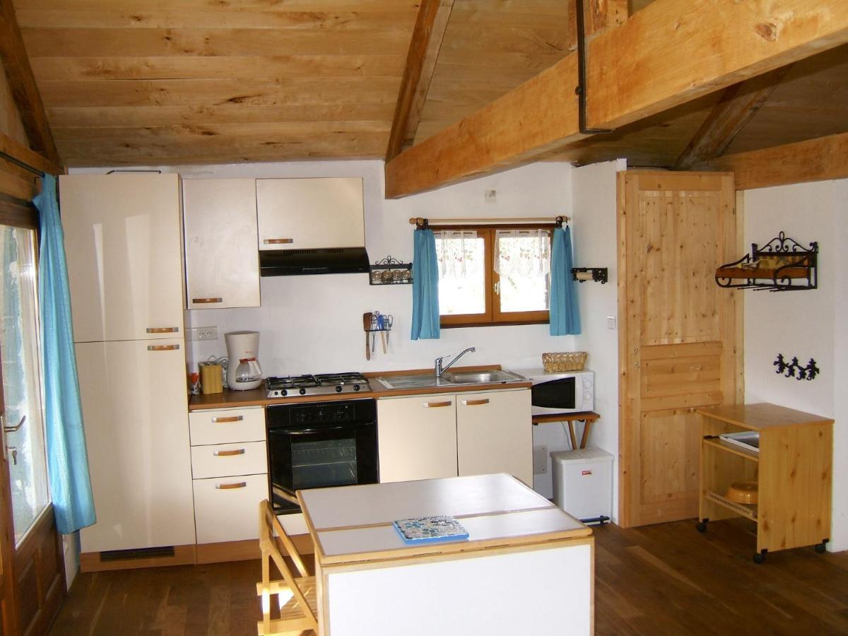 Paysannerie Des Versanes - Chambres Et Gite Tour-de-Faure Εξωτερικό φωτογραφία